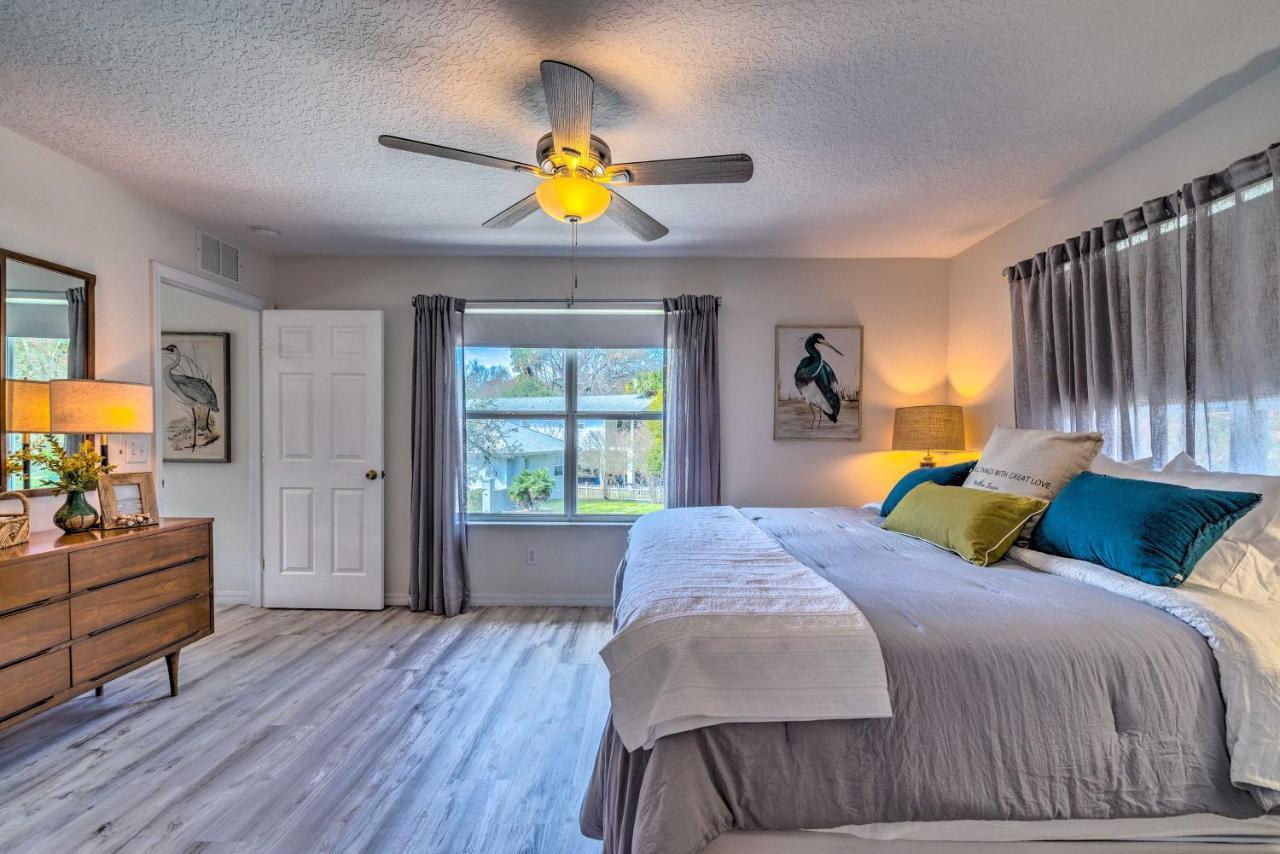 Withlacoochee River House With Dock And Kayaks! Yankeetown Bagian luar foto